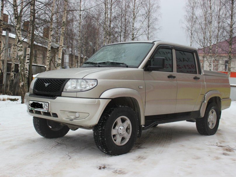 УАЗ пикап 2012
