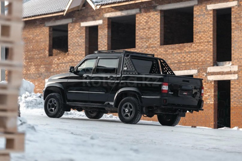 УАЗ-3163 Патриот пикап