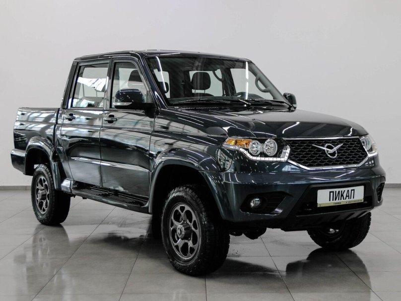 УАЗ пикап 2019