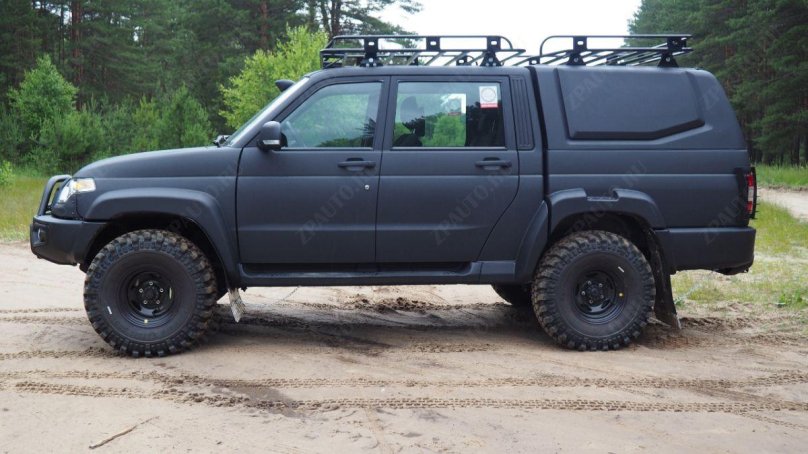 УАЗ Патриот пикап медведь