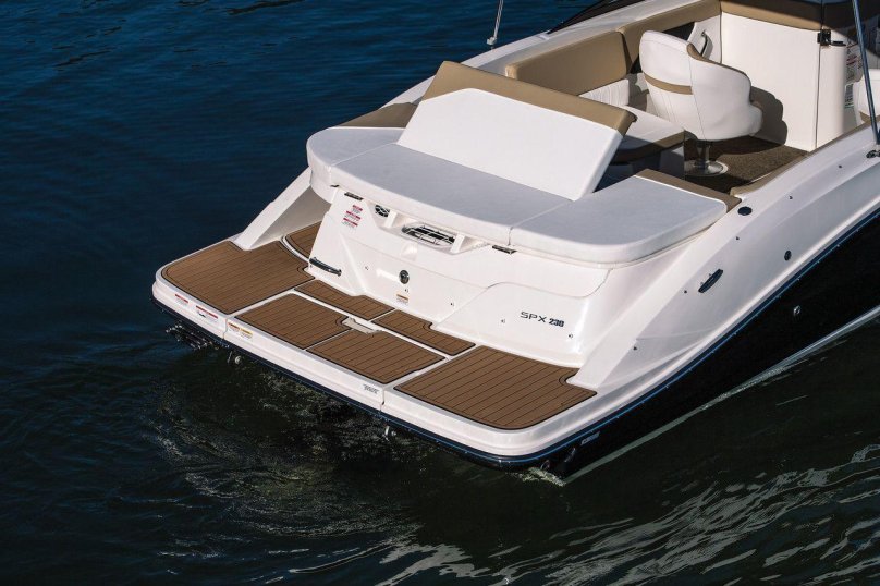 Sea ray 230 SPX
