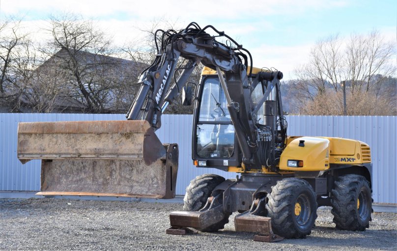 Mecalac 12mxt