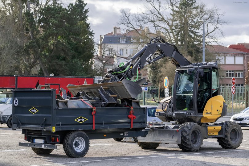 Экскаваторы Mecalac 9mwr