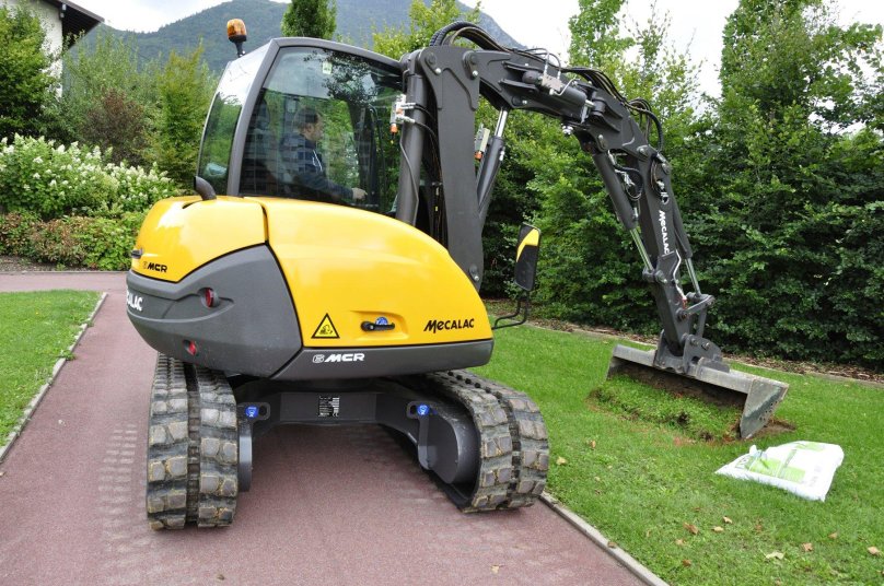 Mecalac tlb870