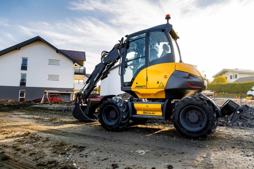 Экскаваторы Mecalac 9mwr