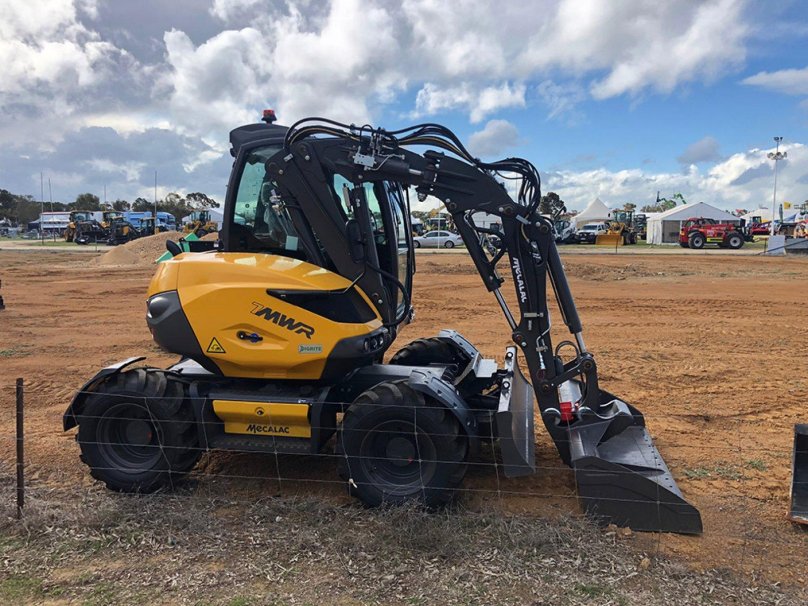 Экскаваторы Mecalac 9mwr
