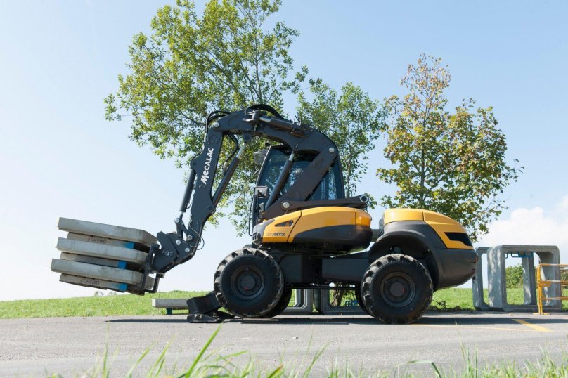 Mecalac 12 MTX экскаватор погрузчик