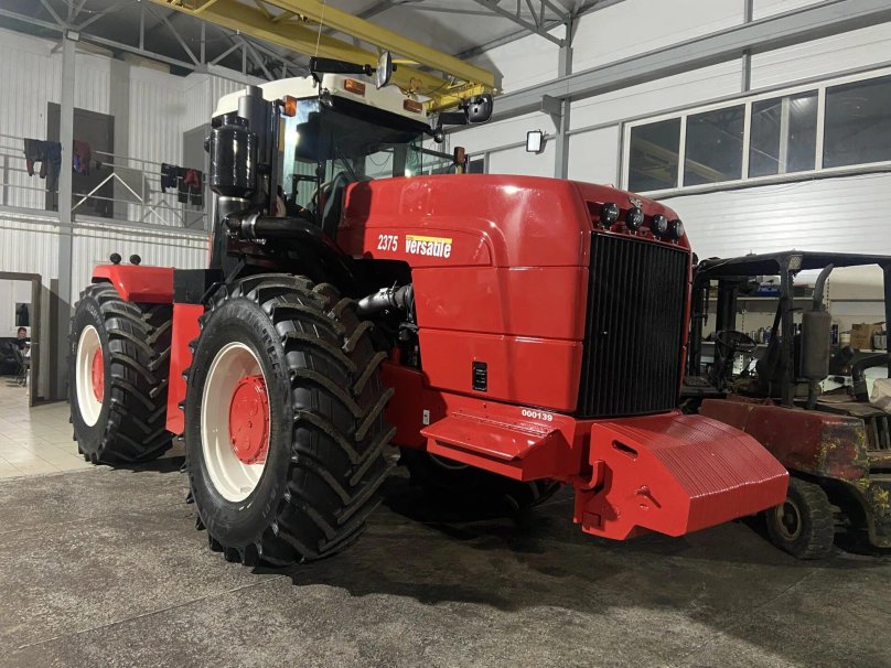 Трактор Ростсельмаш 2375