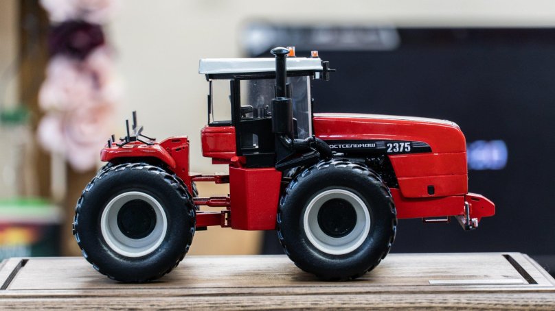 Ростсельмаш трактора модели 2375