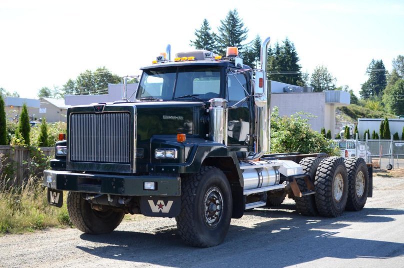 Western Star 4900 тягач