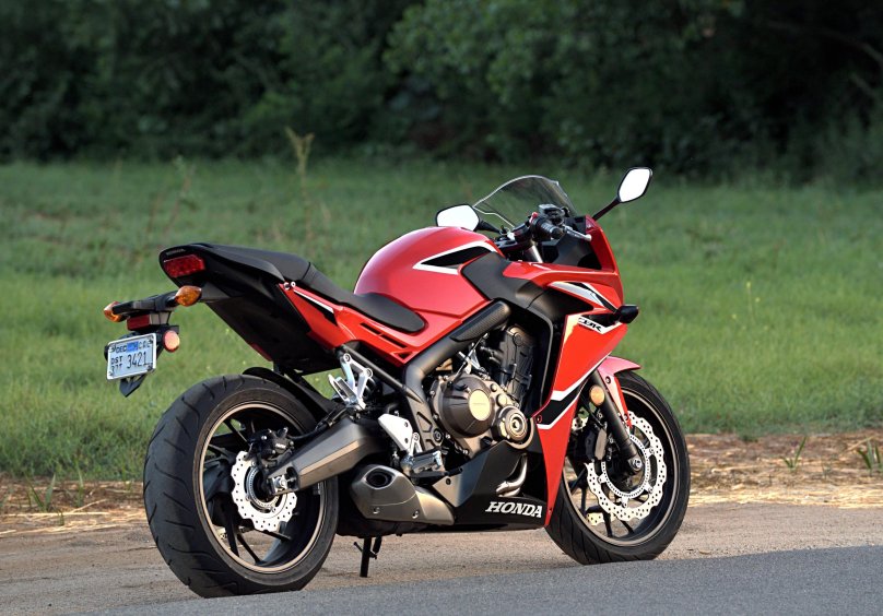 Хонда CBR 650 F