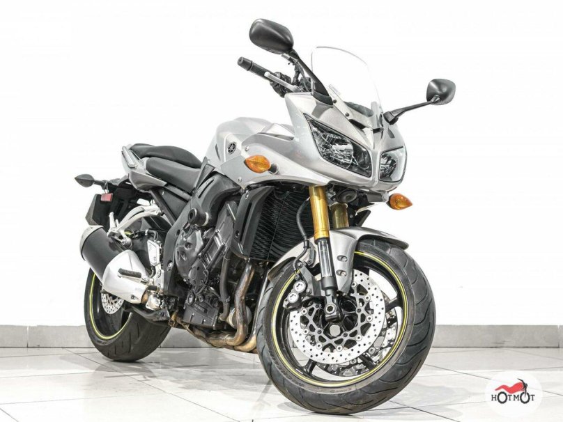 Yamaha FZ 06 сверху
