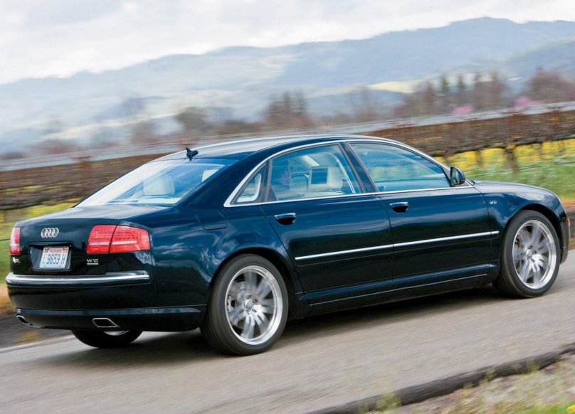 Audi a8 d3 w12