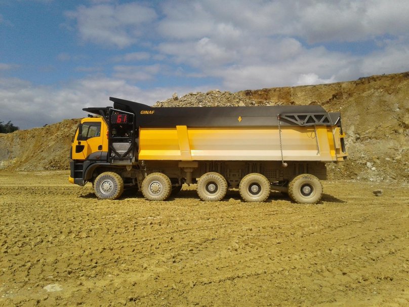 Самосвал GINAF 5395 TS