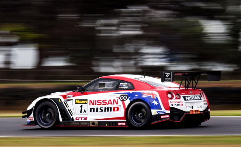 Nissan Racing