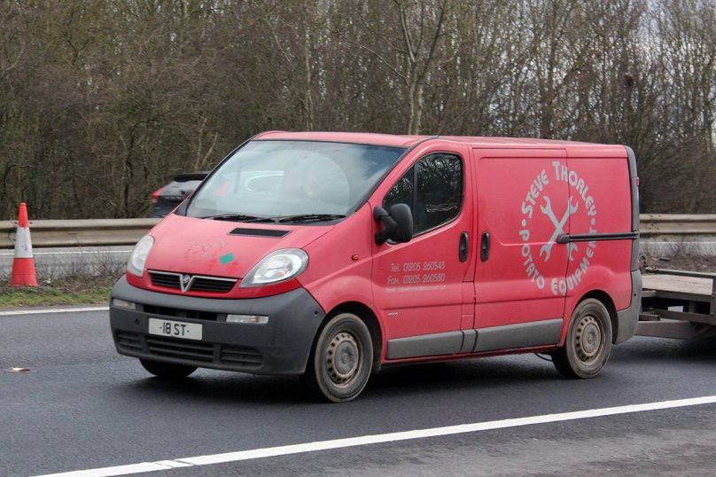 Воксхолл Виваро