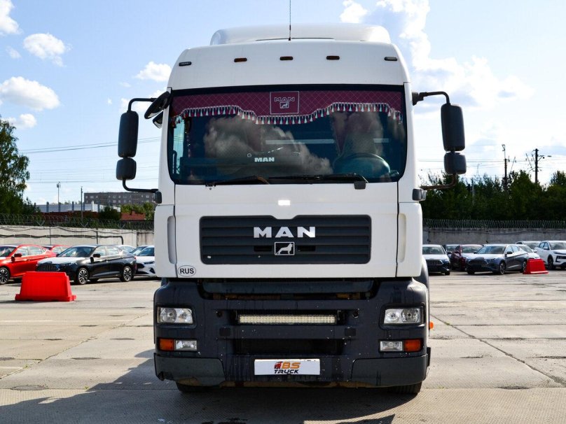 Седельный тягач