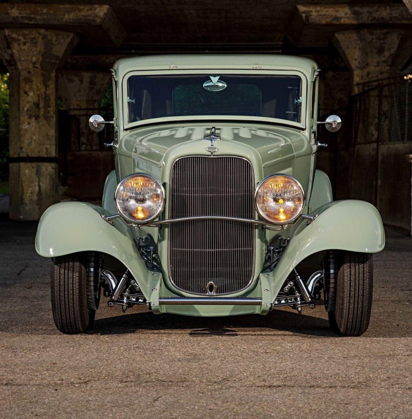 Форд 1932 седан хот-род