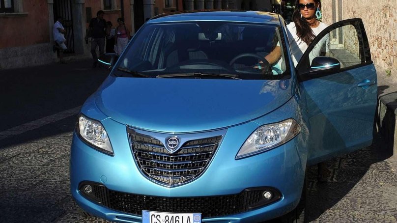 Wikipedia Lancia Ypsilon 2011