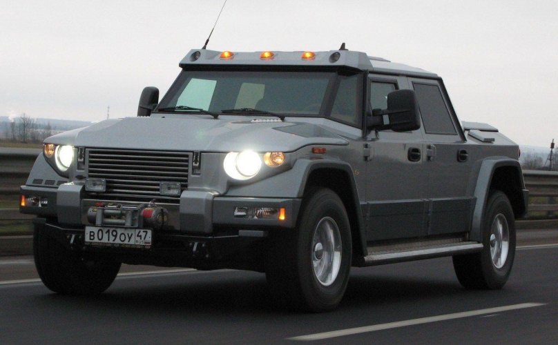 Автомобиль комбат т-98 салон