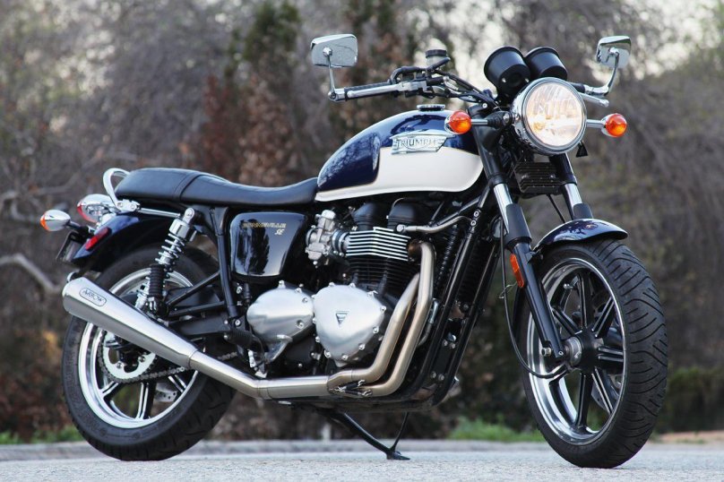 Классические мотоциклы Триумф Бонневиль