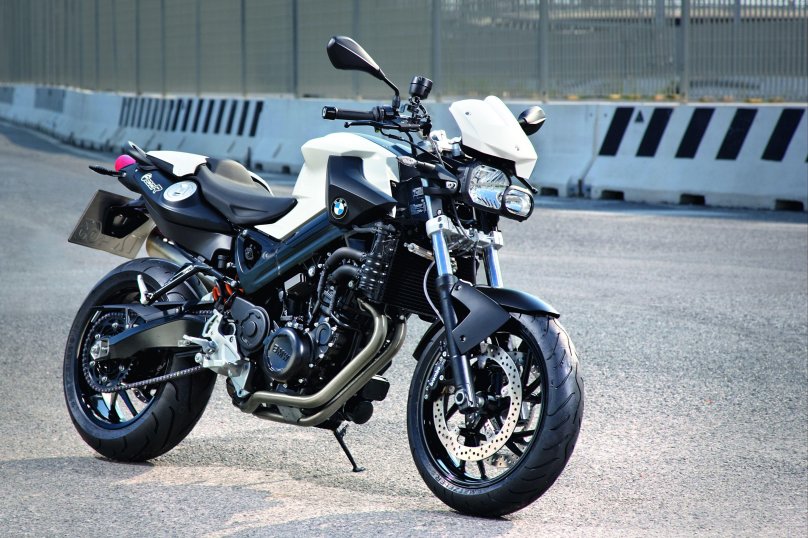 Мотоцикл BMW f800r