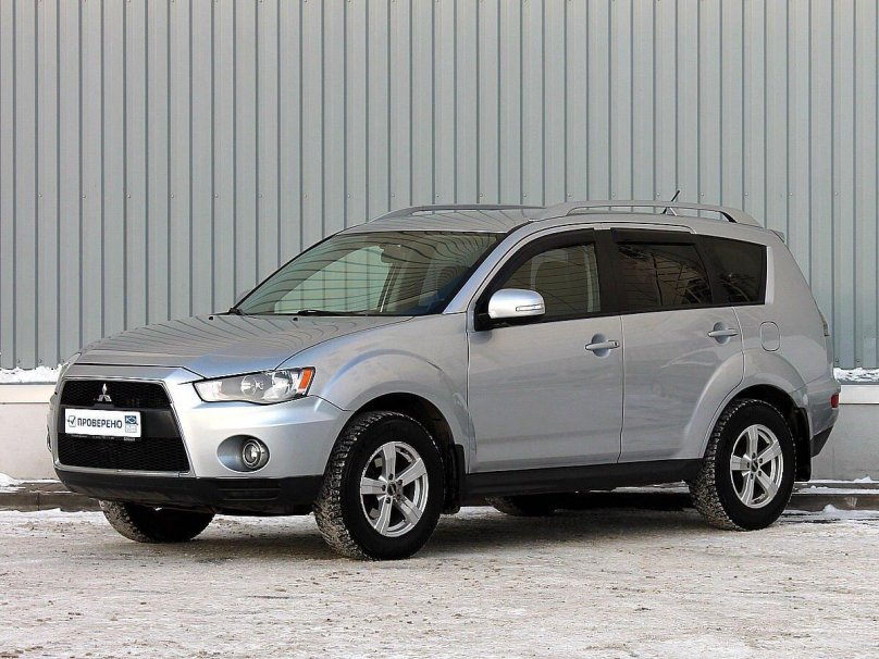 Мицубиси Аутлендер 2010