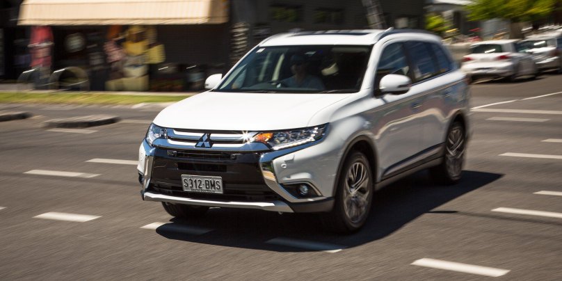 Аутлендер 2017