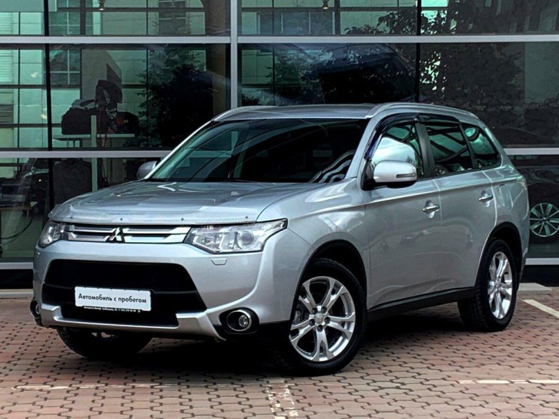 Toyota Outlander 2014