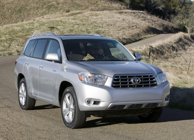 Тойота хайлендер