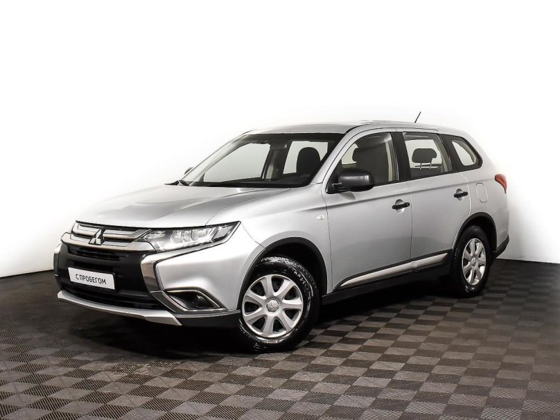 Mitsubishi Outlander 2015-2018, III (gf) Рестайлинг, 2.0i (146 л.с.), кроссовер