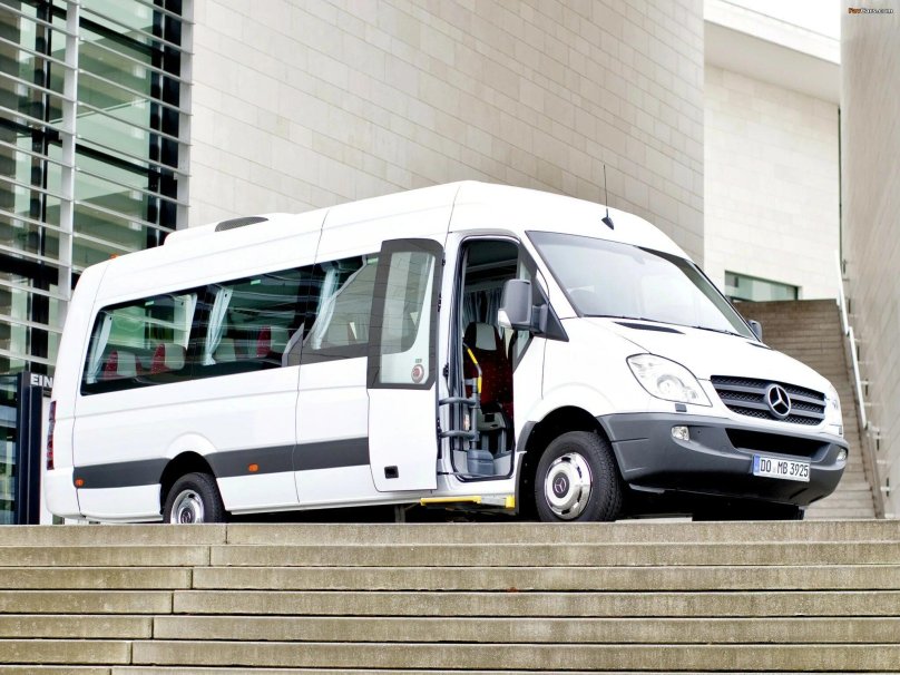Мерседес Бенц Спринтер пассажирский