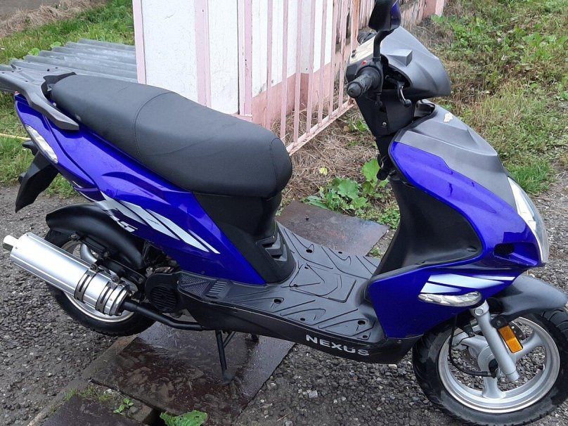 Скутер Nexus f35