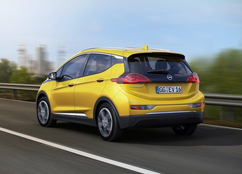 Электромобиль Opel Ampera-e