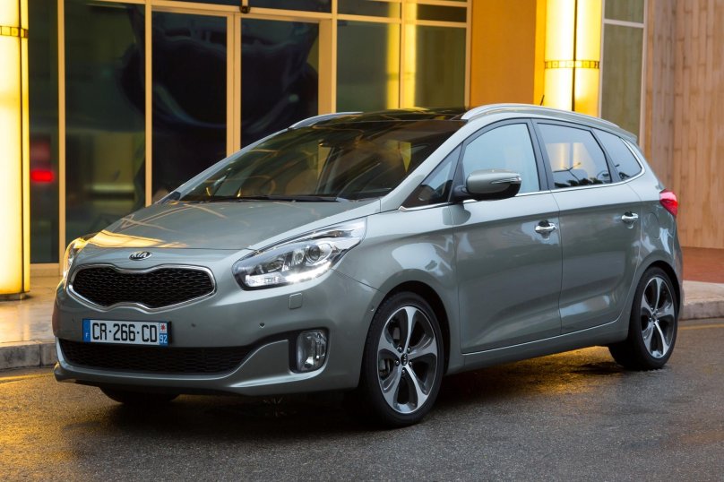 Kia Carens 2012