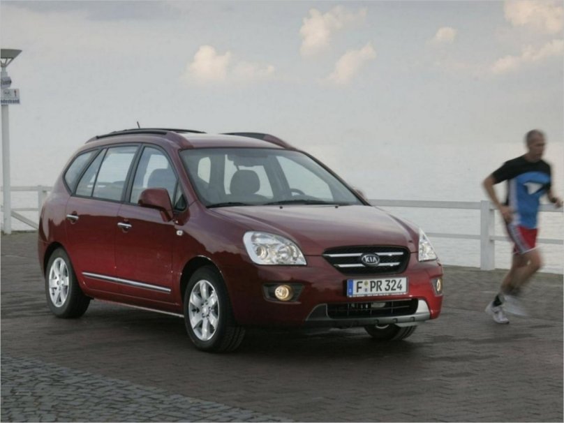 Kia Carens 3