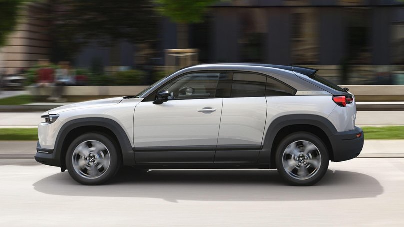 Электрическая Мазда mx30