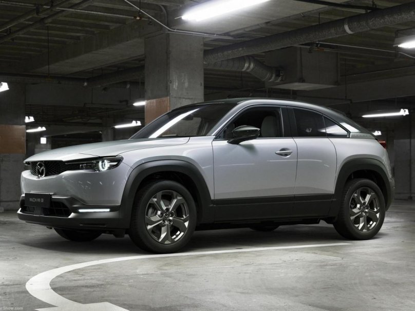 Mazda электроавтомобиль MX-30
