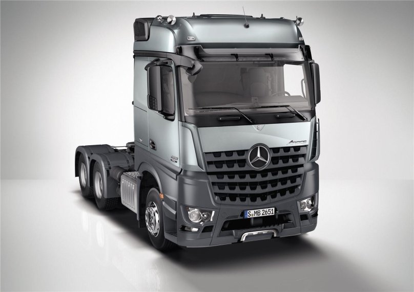 Mercedes-Benz Arocs