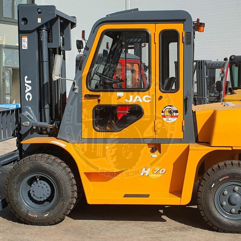 Погрузчик JAC