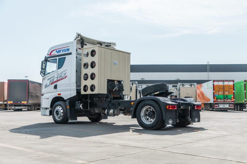 FAW jh6 4x2 седельный тягач