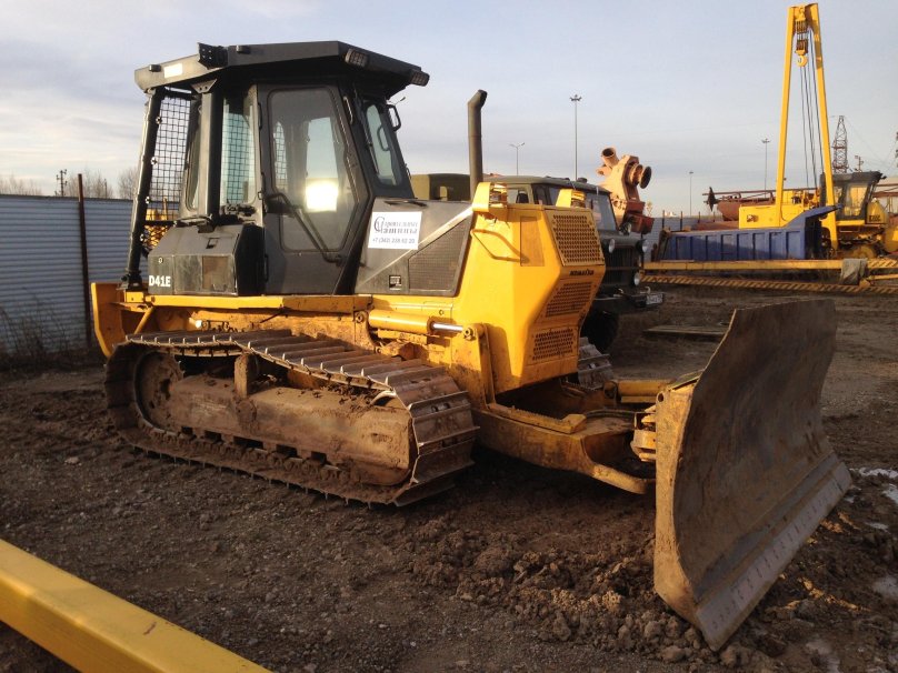 Бульдозер Комацу 41