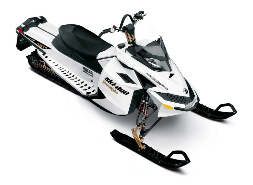 Снегоход BRP Summit 800