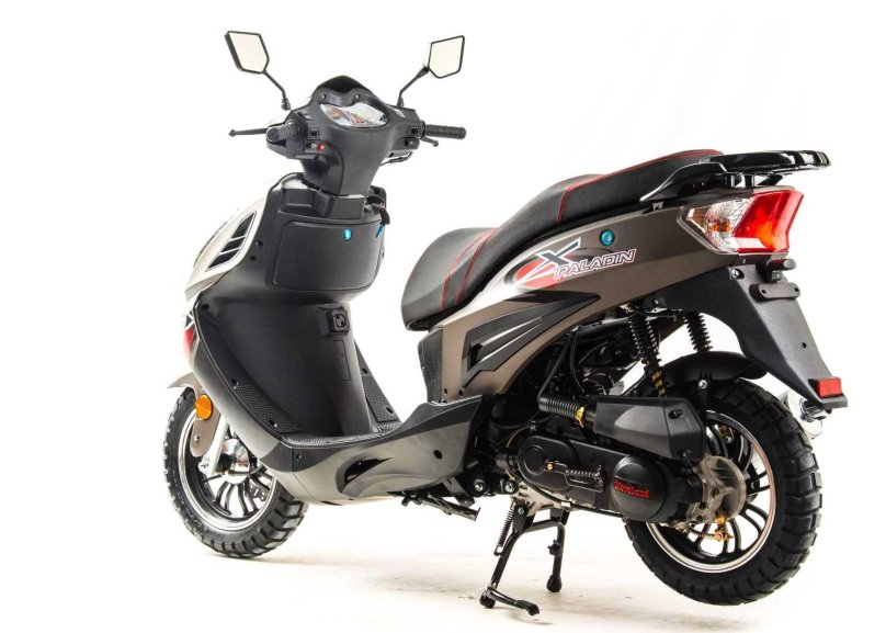 Скутер 150 куб. Paladin