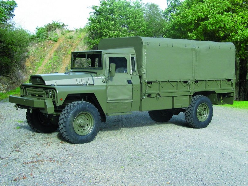 Военный грузовик ACMAT