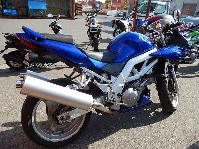 Сузуки 250 кубов