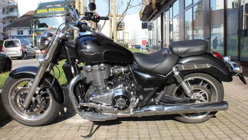 Triumph Thunderbird Storm 1700