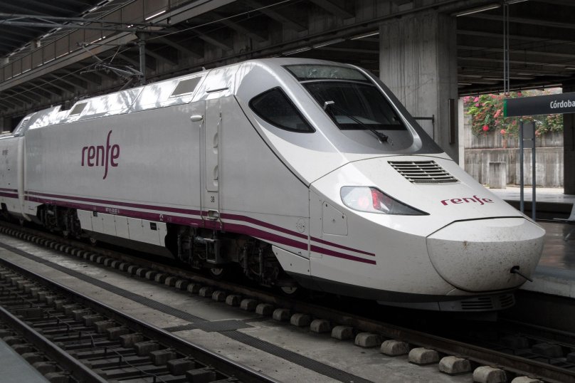 Локомотив Renfe 1007