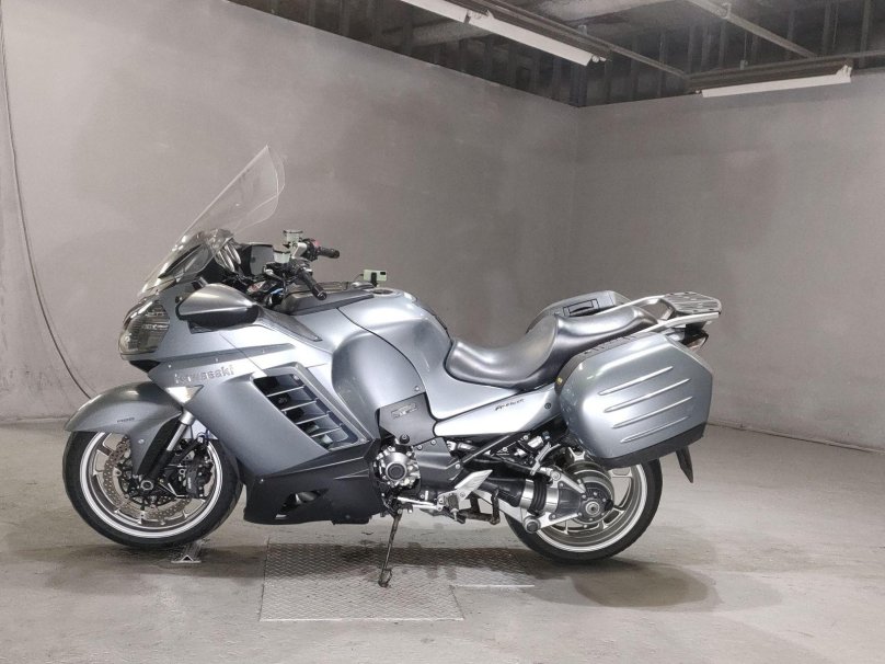 Kawasaki GTR 1400 обвесы