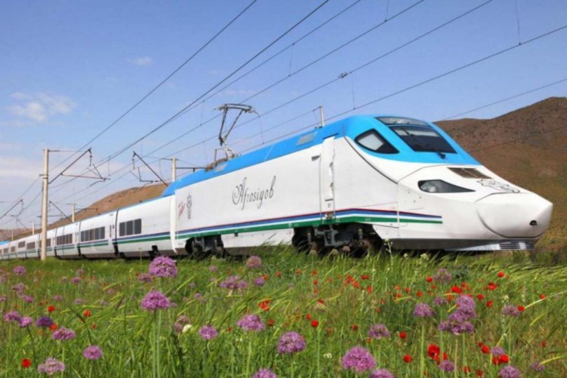 Поезд Афросиаб Узбекистан